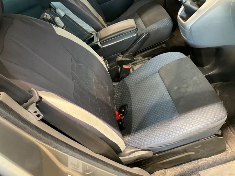 Nissan NV200 Evalia 1.5 dCi Evalia Tekna 2013 – снимка 32