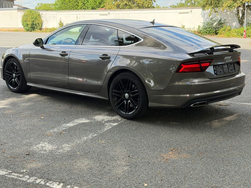 Audi A7 Sportback 3.0 V6 TDI quattro — zdjęcie 16
