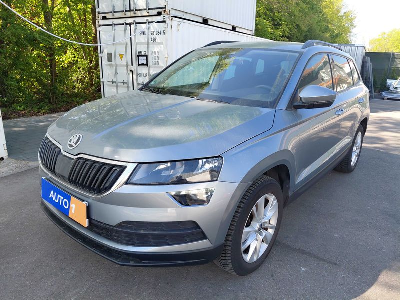 Skoda Karoq 1.5 TSI ACT Ambition — zdjęcie 1