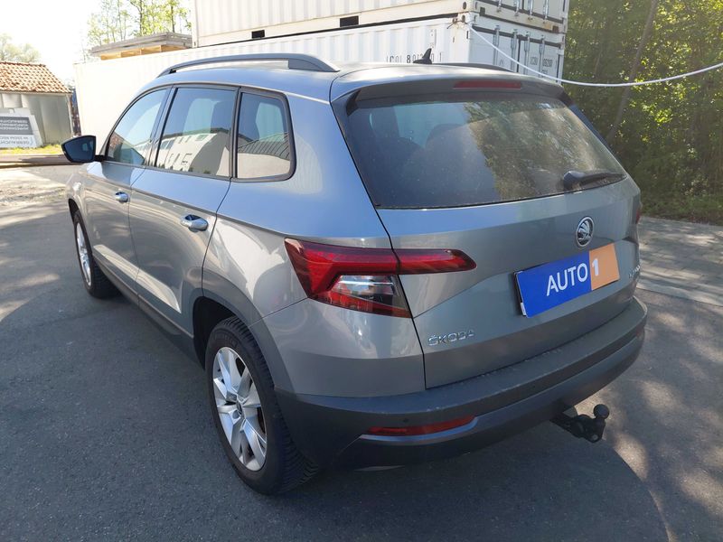 Skoda Karoq 1.5 TSI ACT Ambition — zdjęcie 3