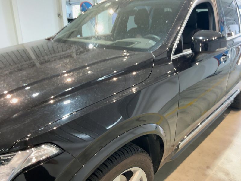 Volvo XC90 2.0 D5 Inscription AWD — zdjęcie 2