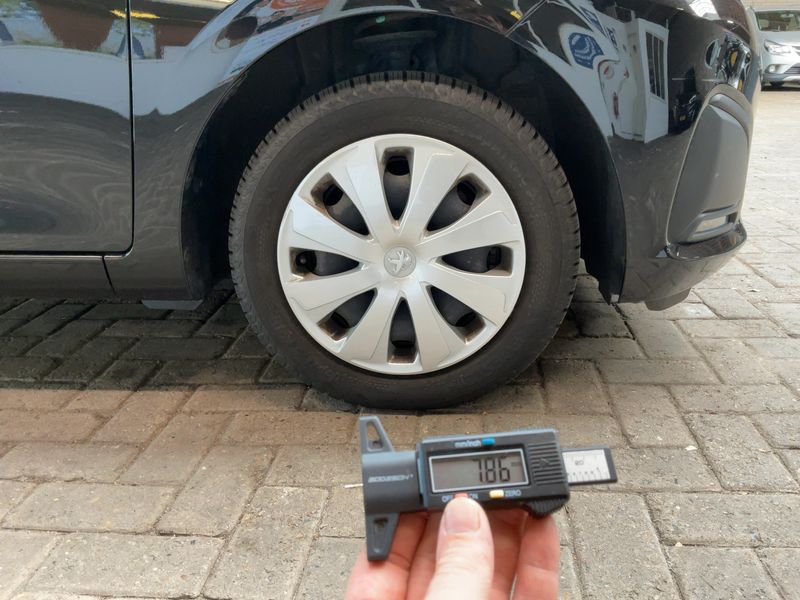 Peugeot 108 1.0 VTi Active 2021 – снимка 11
