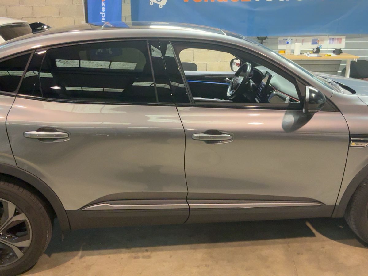 Renault Arkana 2022 — photo 11