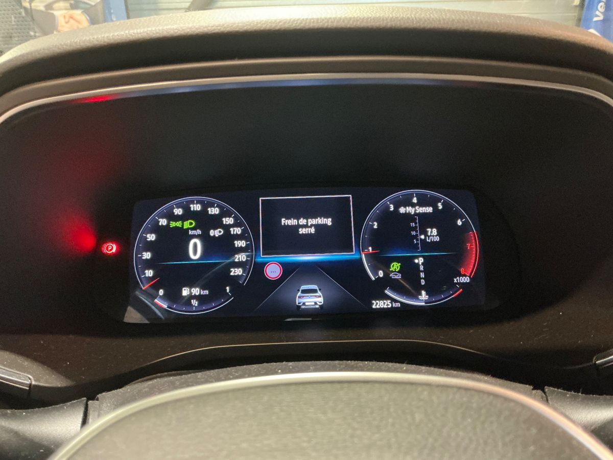Renault Arkana 2022 — photo 19