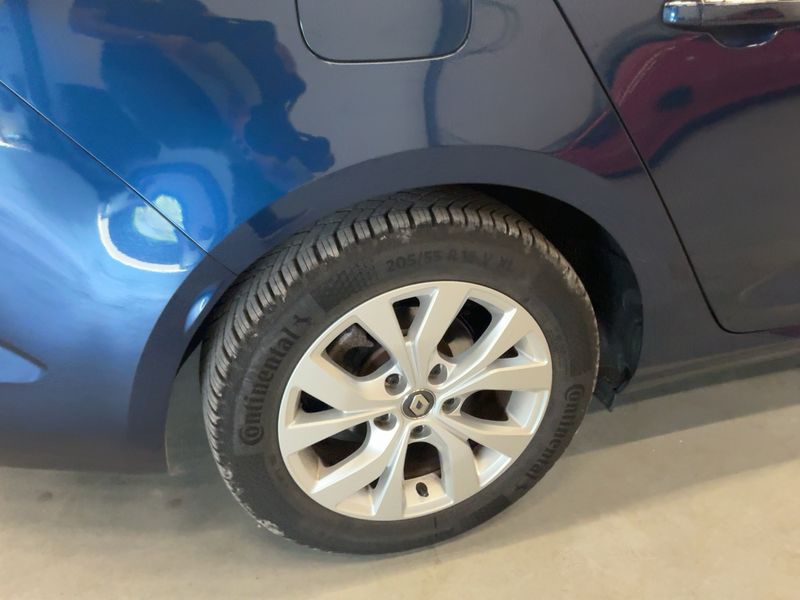 Renault Megane 1.3 TCe Limited 2020 – снимка 9