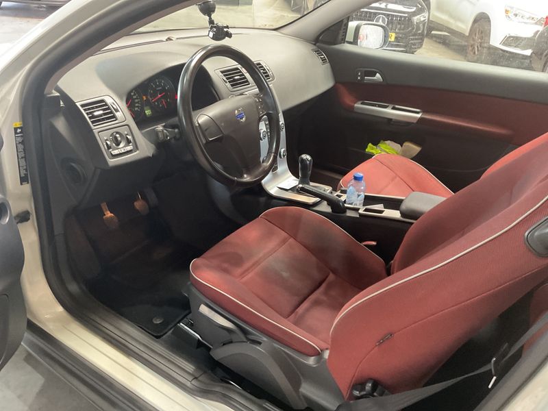 Volvo C30 1.6 Kinetic — zdjęcie 3