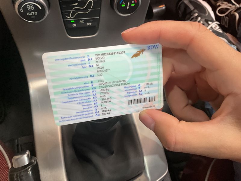 Volvo C30 1.6 Kinetic — zdjęcie 5