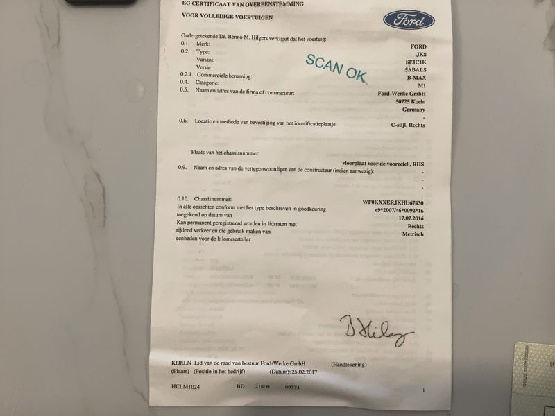 Ford B-Max 1.0 EcoBoost Titanium — zdjęcie 16