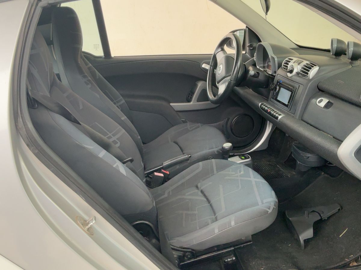 Smart fortwo 2010 — photo 17