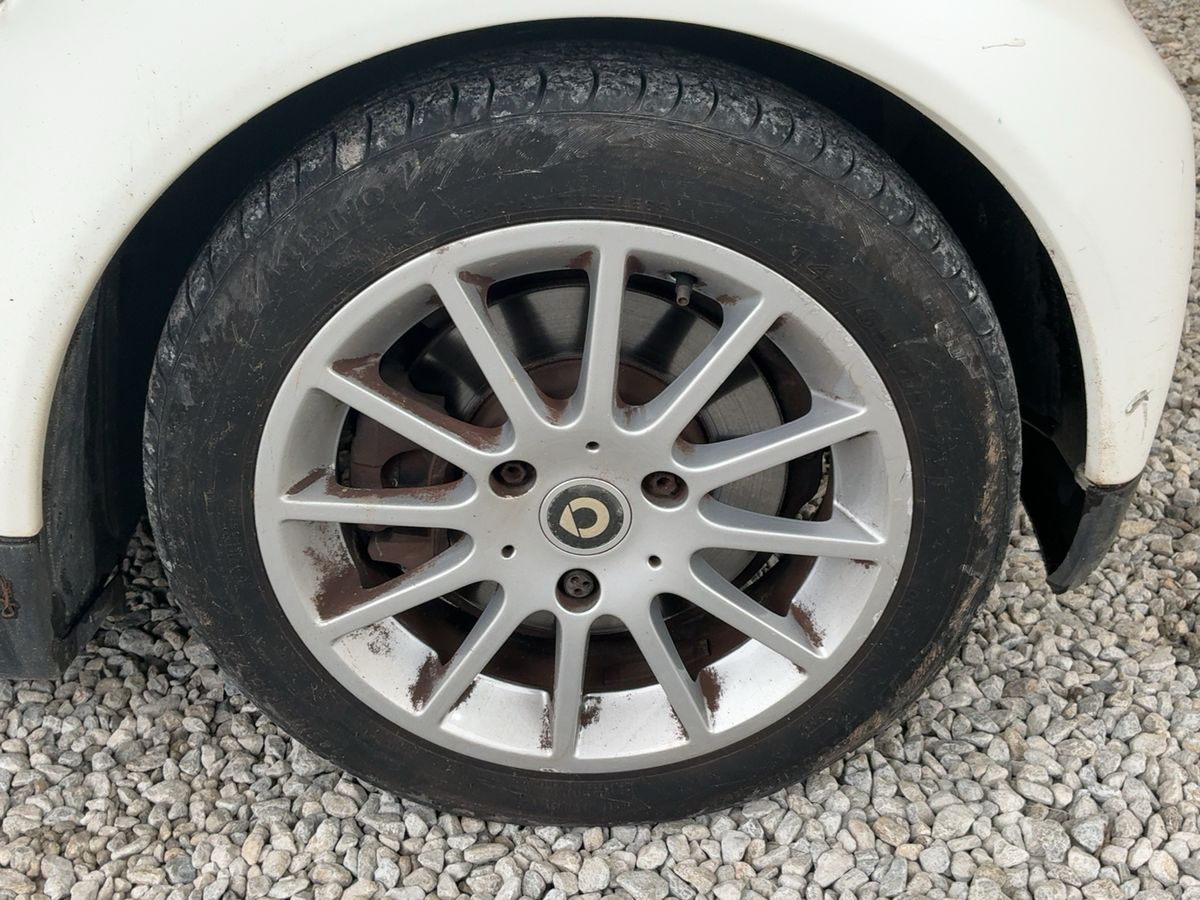 Smart fortwo 2010 — photo 12