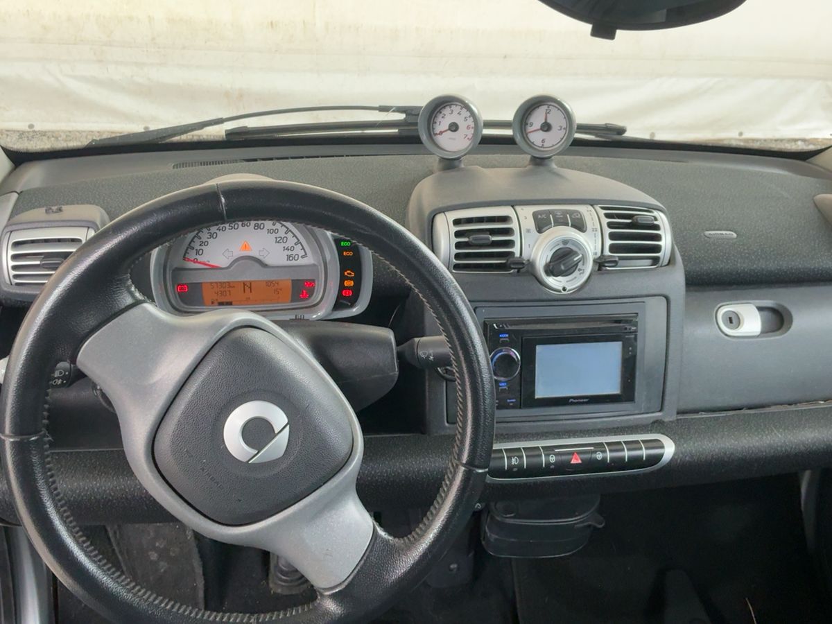 Smart fortwo 2010 — photo 18