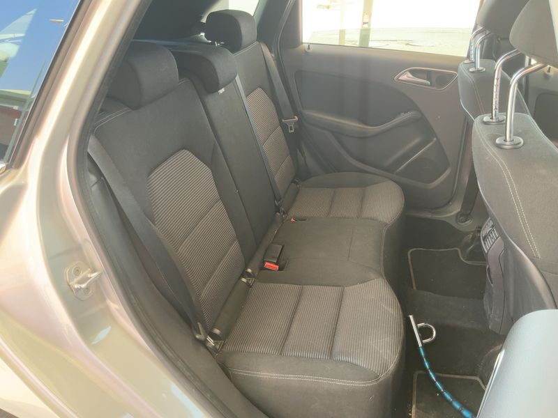 Mercedes-Benz B-Klasse B 180 CDI Style — zdjęcie 14