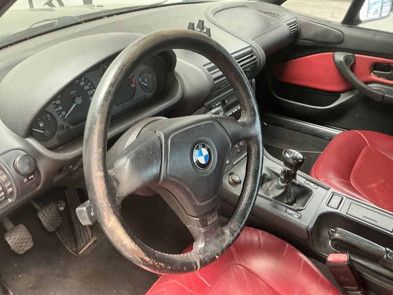 BMW Z3 1.9 1997 – снимка 31