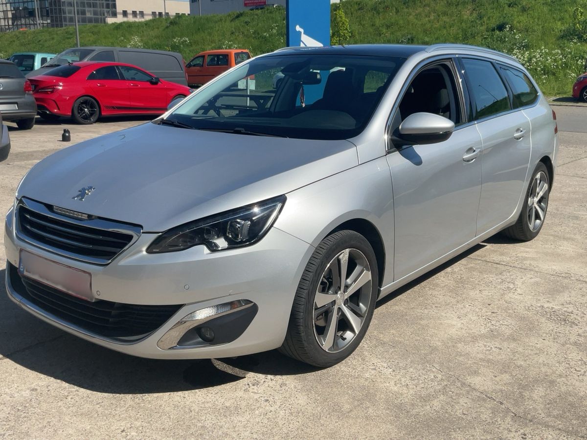 Peugeot 308 2016