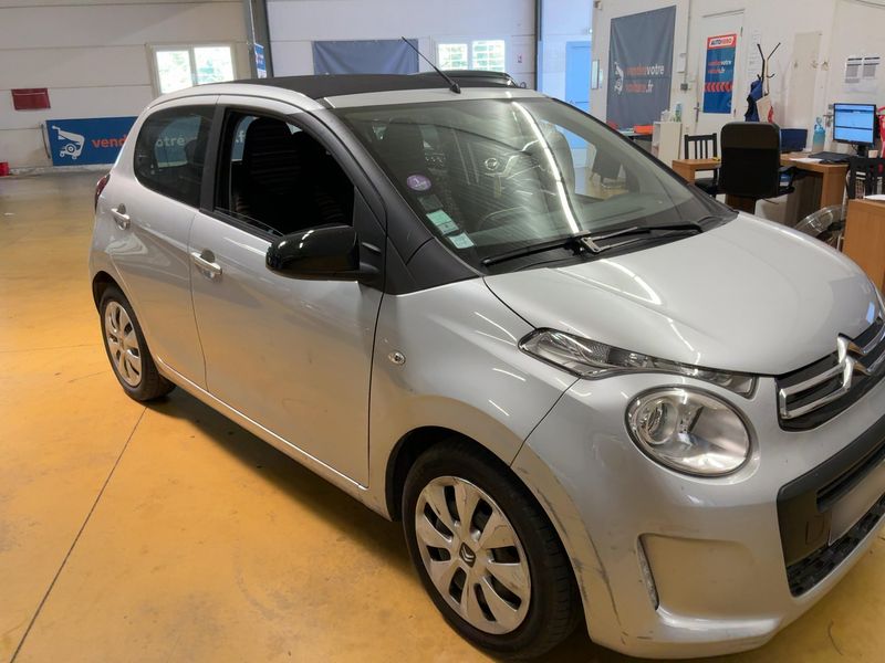 Citroen C1 1.0 VTi Feel — zdjęcie 8
