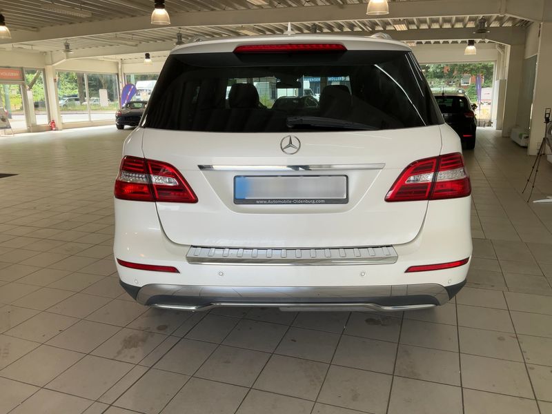 Mercedes-Benz M-Klasse ML 350 CDI BlueTEC — zdjęcie 5