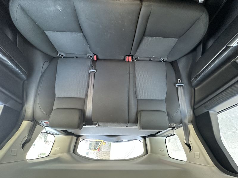 Land Rover Discovery Sport 2.0 Td4 Pure — zdjęcie 13