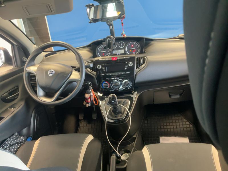 Lancia Ypsilon 1.2 Elefantino II — zdjęcie 12