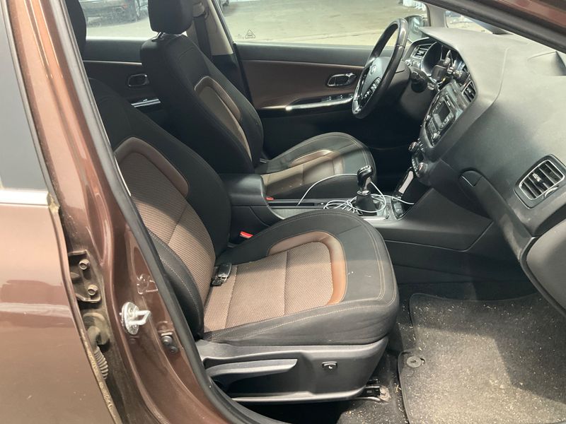 Kia cee'd 1.6 CRDi Edition 7 — zdjęcie 3