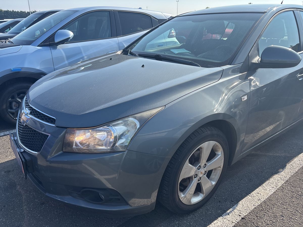 Chevrolet Cruze 1.8 LTZ