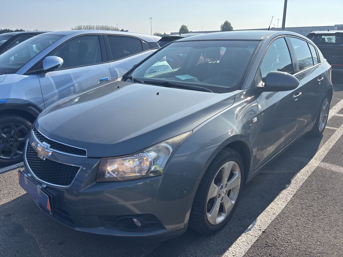 Chevrolet Cruze 1.8 LTZ