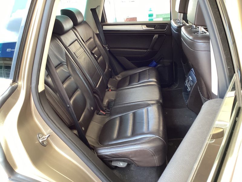 Volkswagen Touareg 3.0 V6 TDI Terrain Tech BlueMotion Tech 2015 – снимка 19