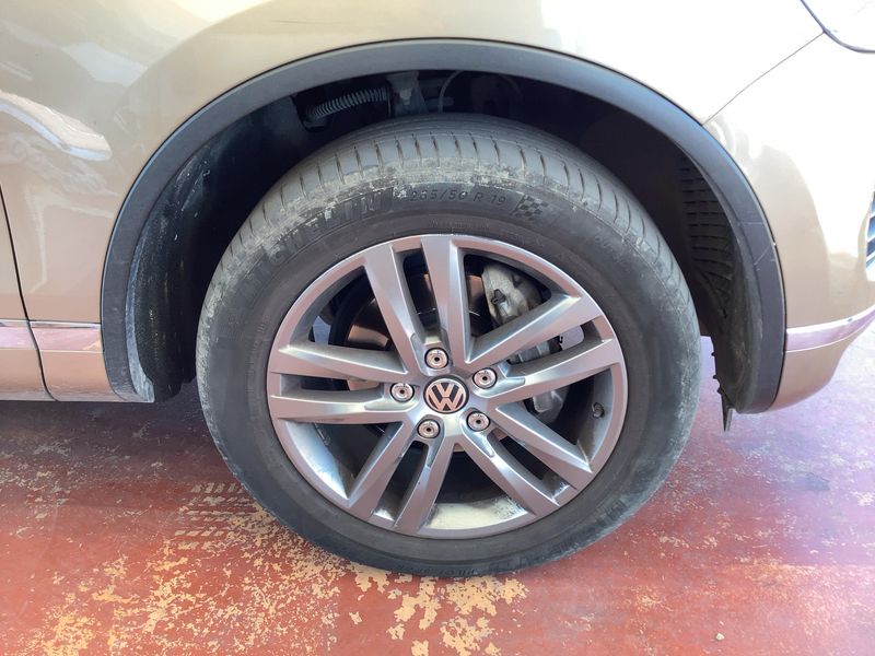 Volkswagen Touareg 3.0 V6 TDI Terrain Tech BlueMotion Tech 2015 – снимка 11