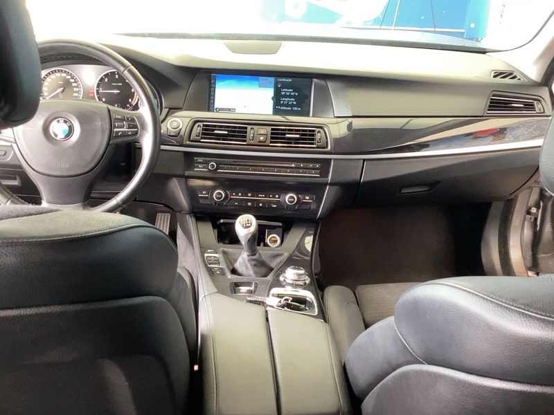 BMW 5er 520d — zdjęcie 12
