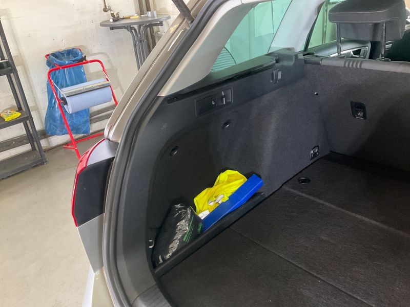 Volkswagen Golf VII 1.6 TDI Allstar BlueMotion Tech 2016 – снимка 27