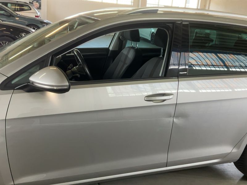 Volkswagen Golf VII 1.6 TDI Allstar BlueMotion Tech 2016 – снимка 4