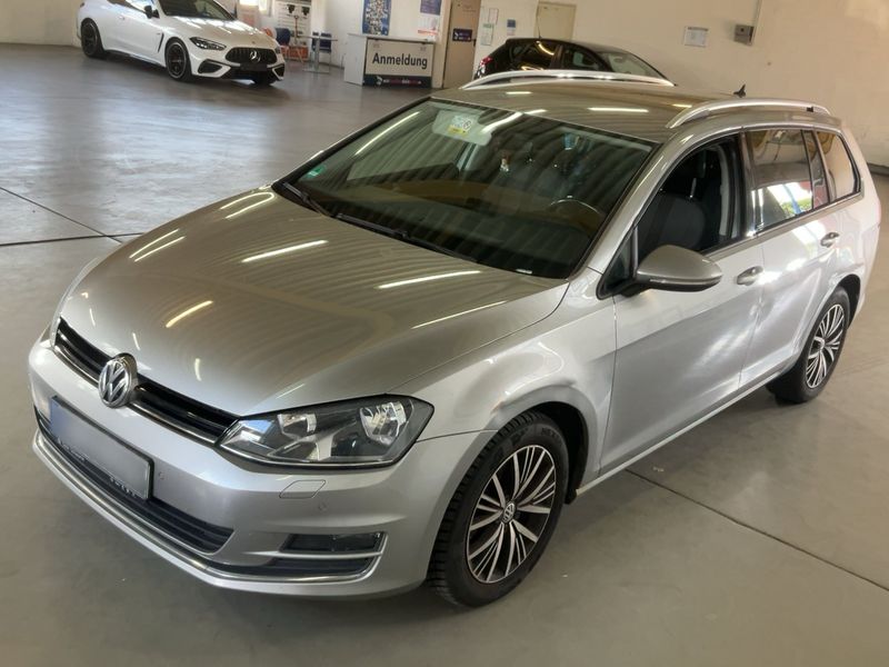 Volkswagen Golf VII 1.6 TDI Allstar BlueMotion Tech 2016 – снимка 1