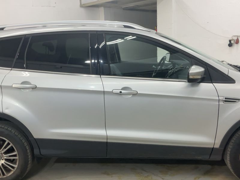 Ford Kuga 2.0 TDCi Titanium 2014 – снимка 10