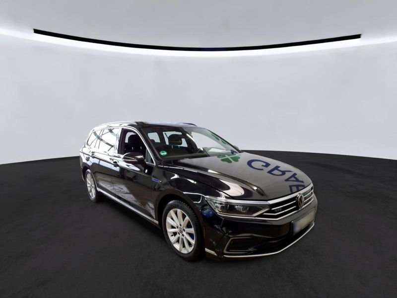 Volkswagen Passat 1.4 GTE — zdjęcie 13