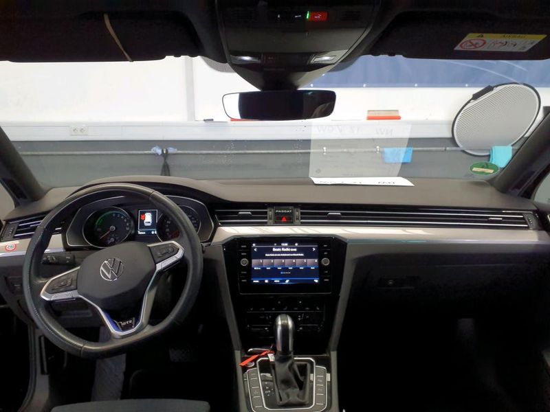 Volkswagen Passat 1.4 GTE — zdjęcie 20