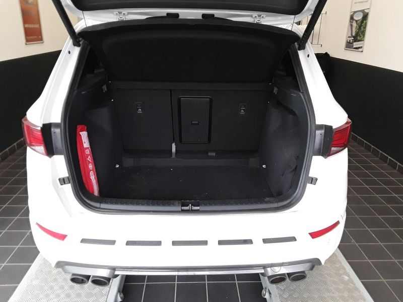 Cupra Ateca 2.0 TSI VZ 4Drive — zdjęcie 18
