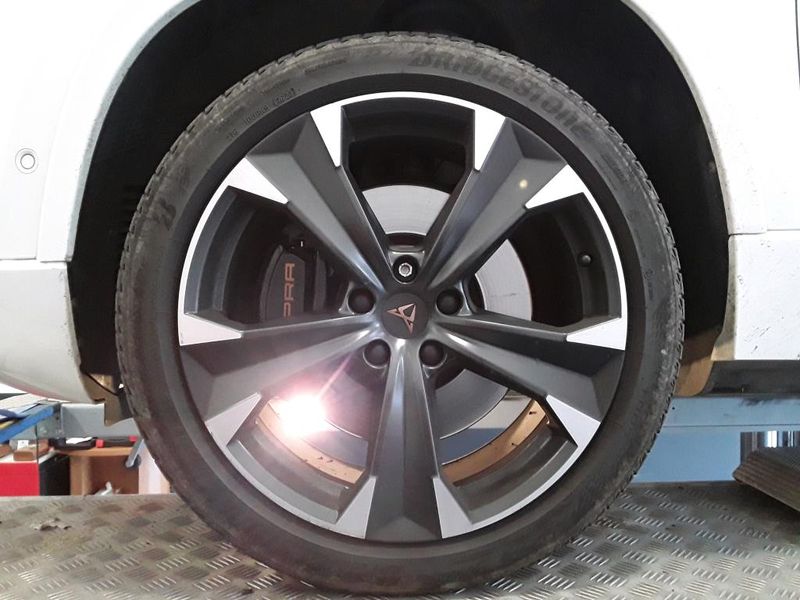 Cupra Ateca 2.0 TSI VZ 4Drive — zdjęcie 23