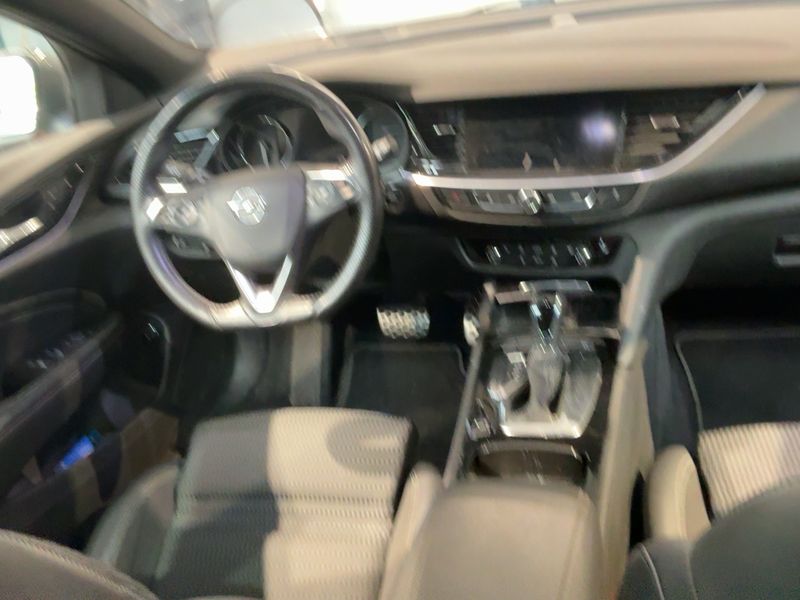 Opel Insignia Sports Tourer 2.0 CDTI Innovation — zdjęcie 12