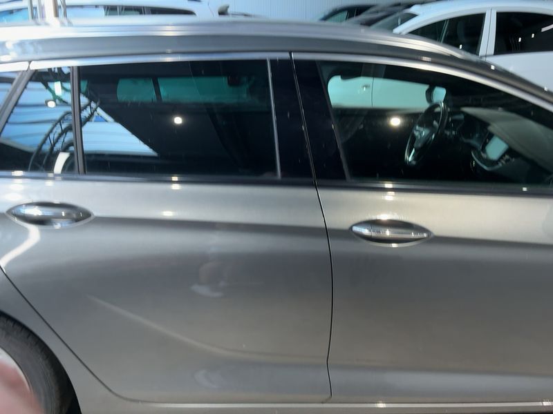 Opel Insignia Sports Tourer 2.0 CDTI Innovation — zdjęcie 7