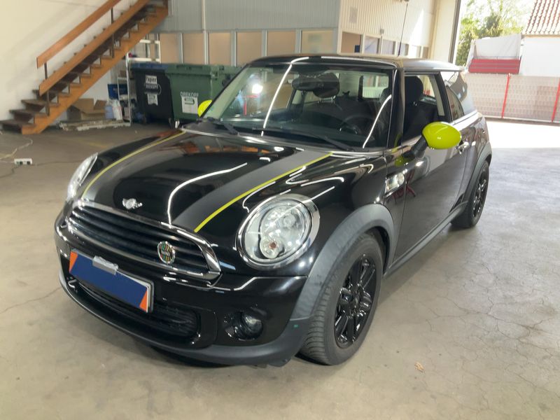 MINI 