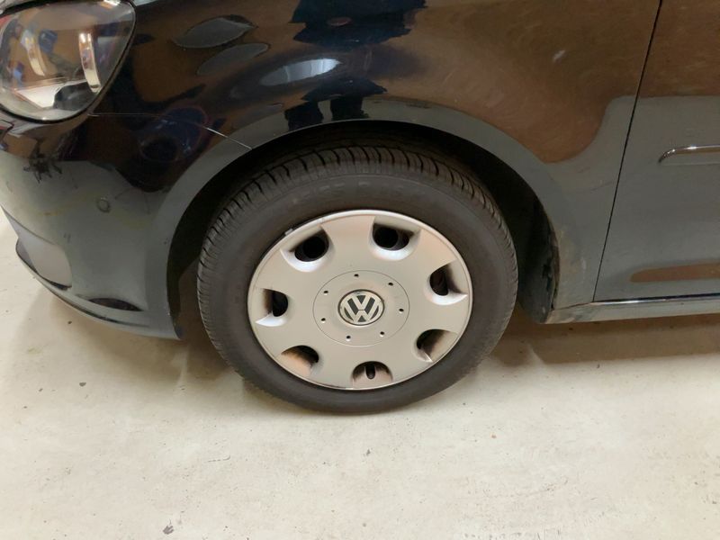 Volkswagen Touran 2.0 TDI Comfortline 2010 – снимка 3