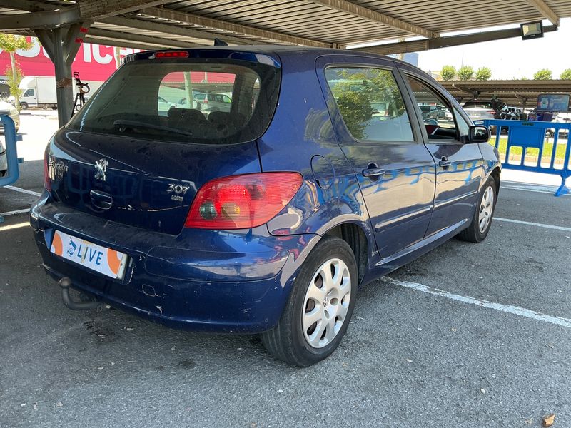 Peugeot 307 2.0 HDi XR Clim Plus 2005 – снимка 2