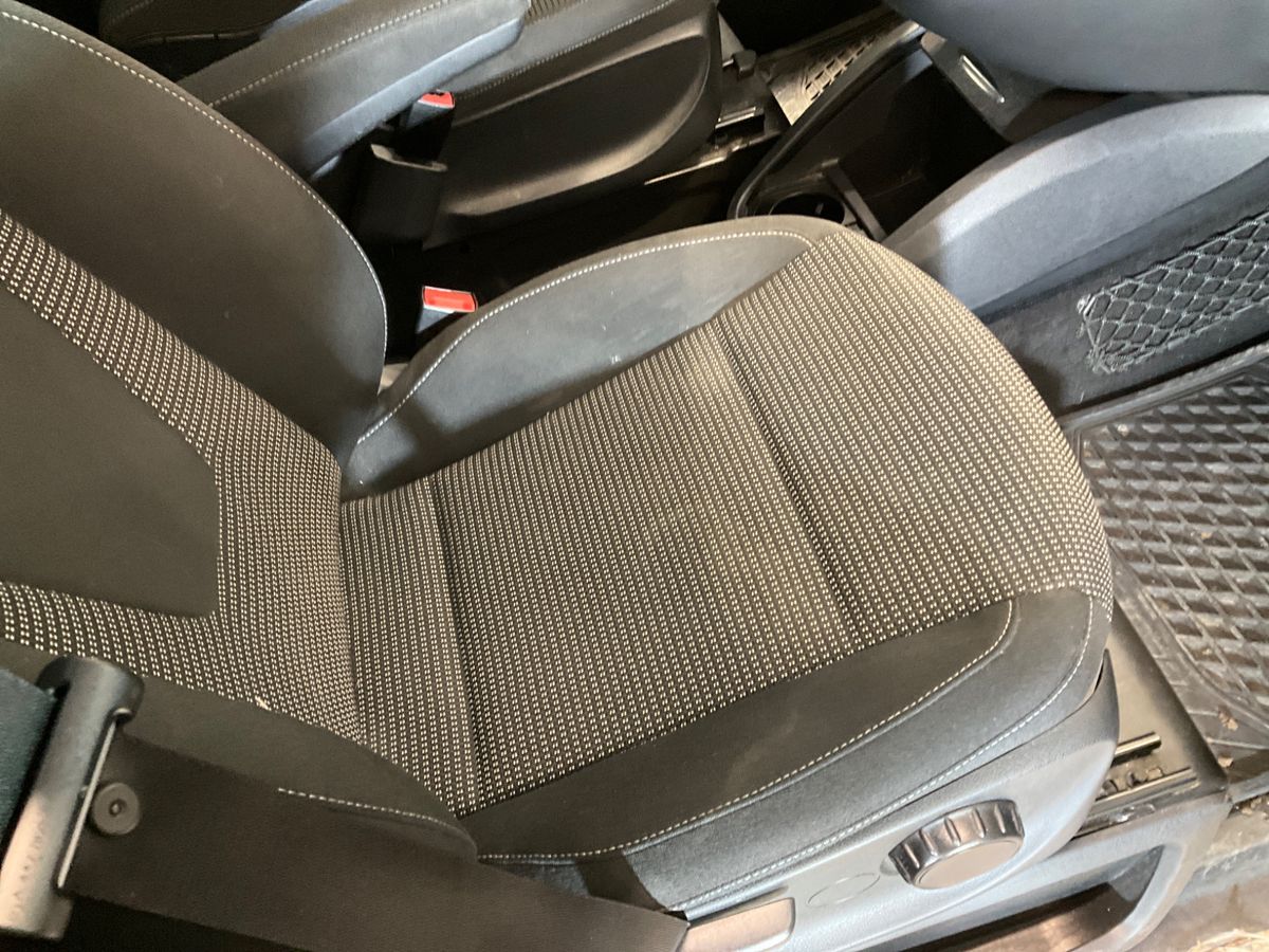 Mercedes-Benz V-Klasse 2021 — photo 48