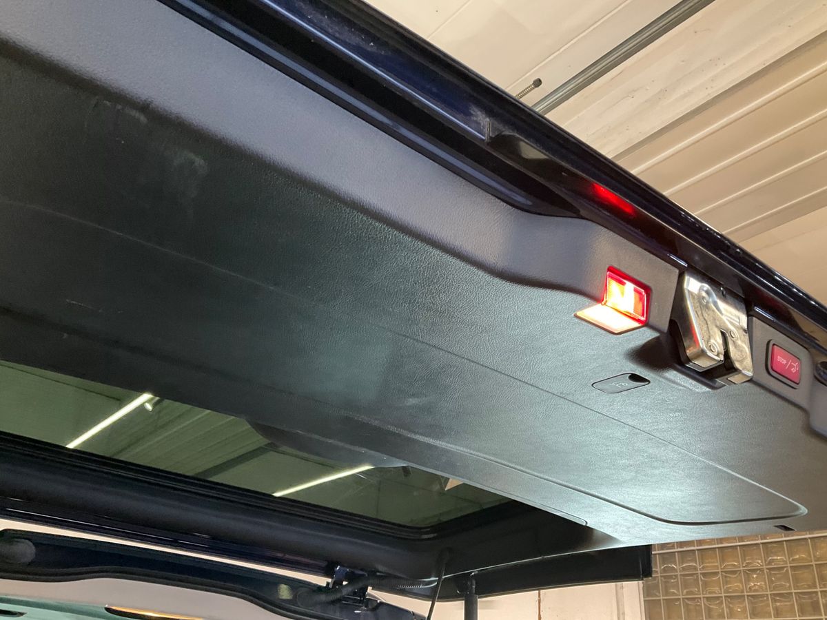 Mercedes-Benz V-Klasse 2021 — photo 46