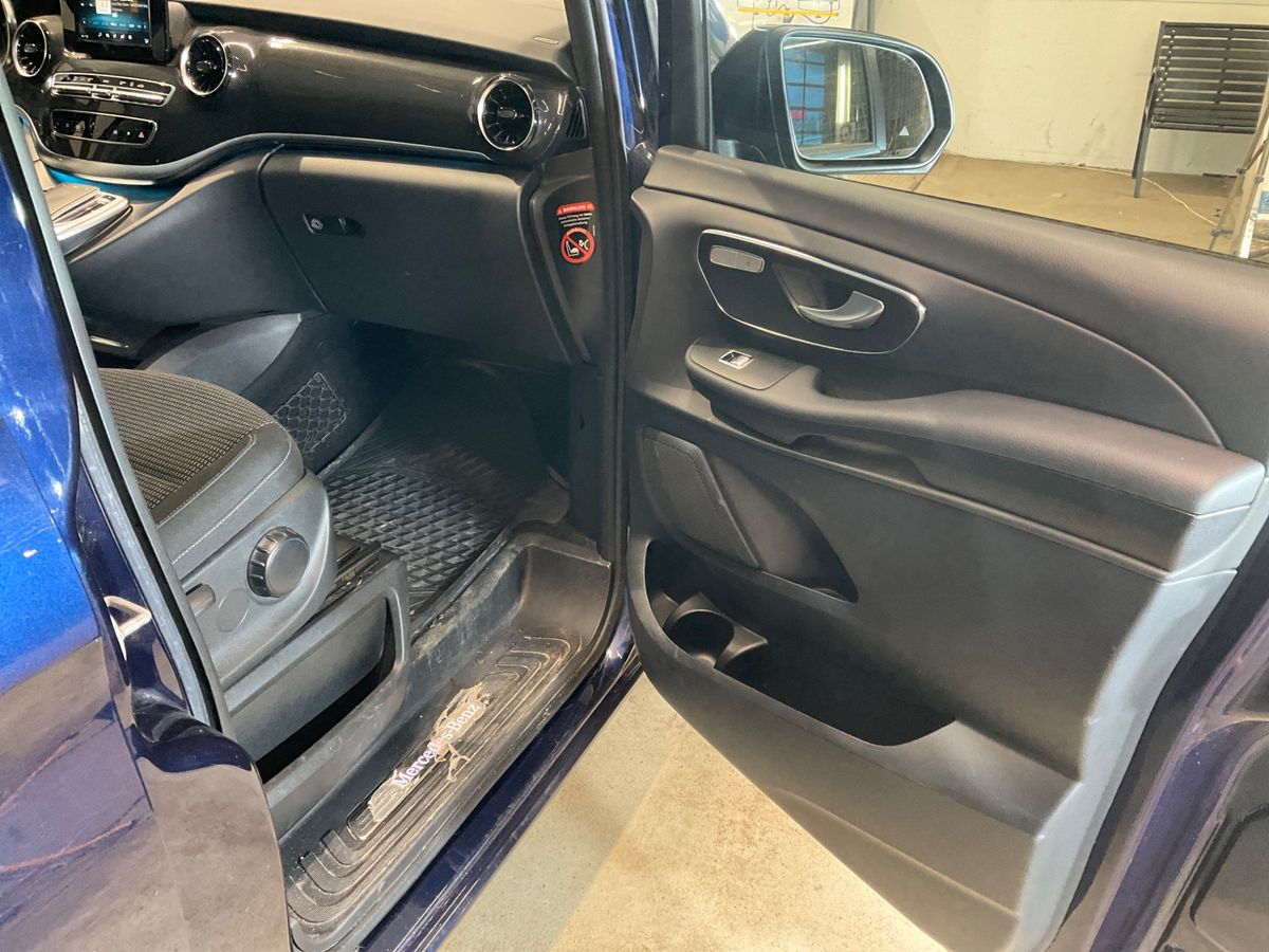 Mercedes-Benz V-Klasse 2021 — photo 41