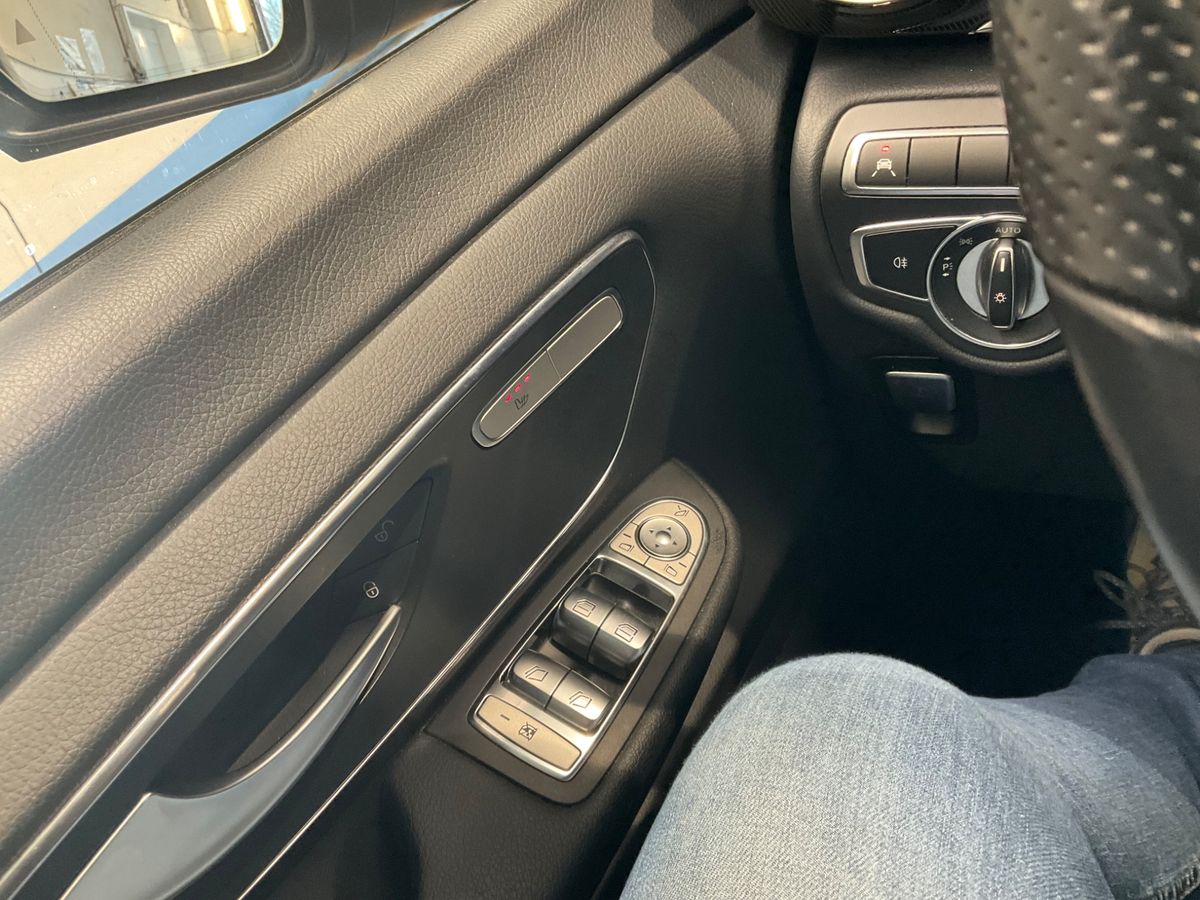 Mercedes-Benz V-Klasse 2021 — photo 24