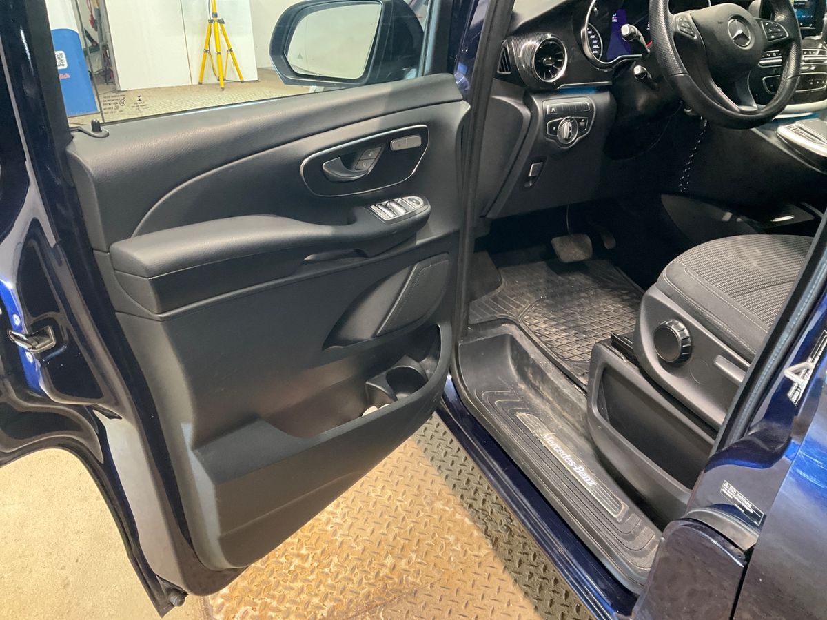 Mercedes-Benz V-Klasse 2021 — photo 45