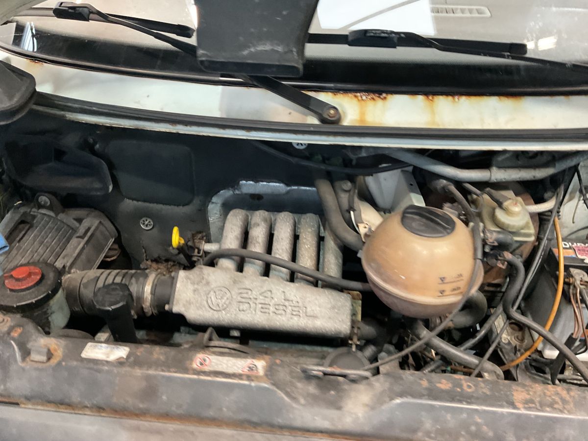 Volkswagen T4 1992 — photo 27