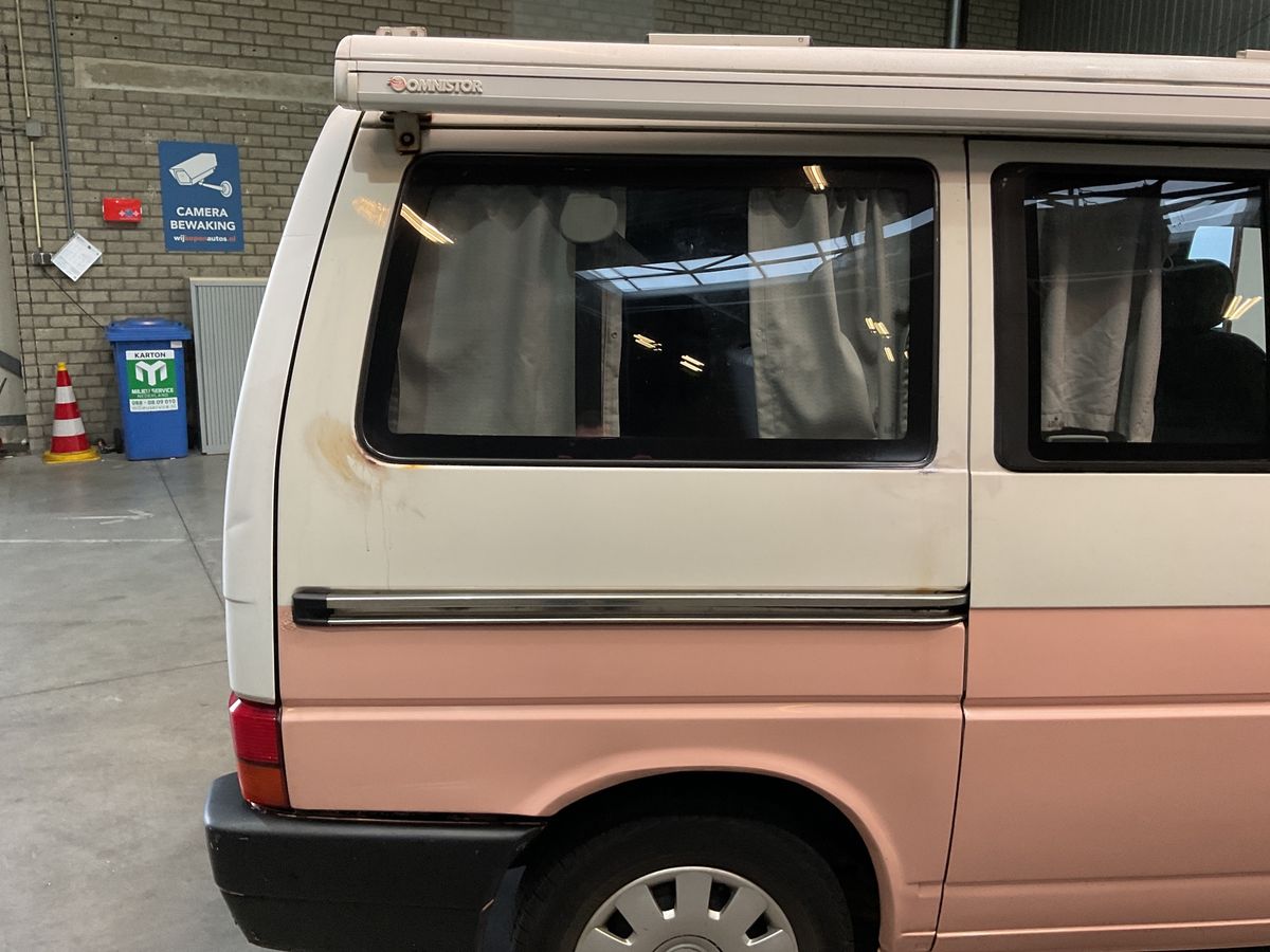 Volkswagen T4 1992 — photo 35
