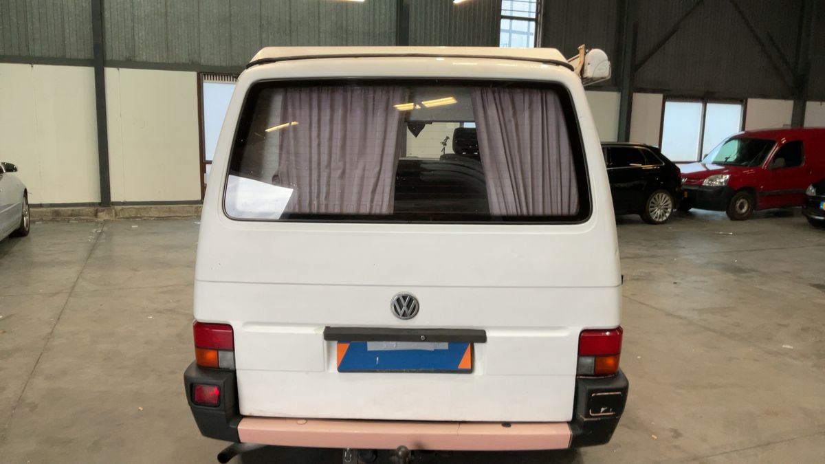 Volkswagen T4 1992 — photo 8