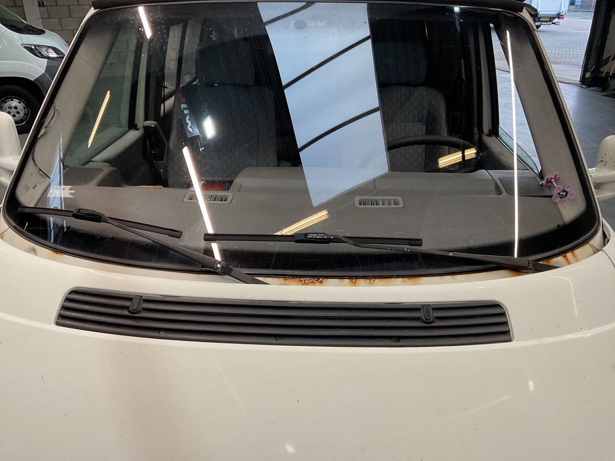 Volkswagen T4 1992 — photo 3